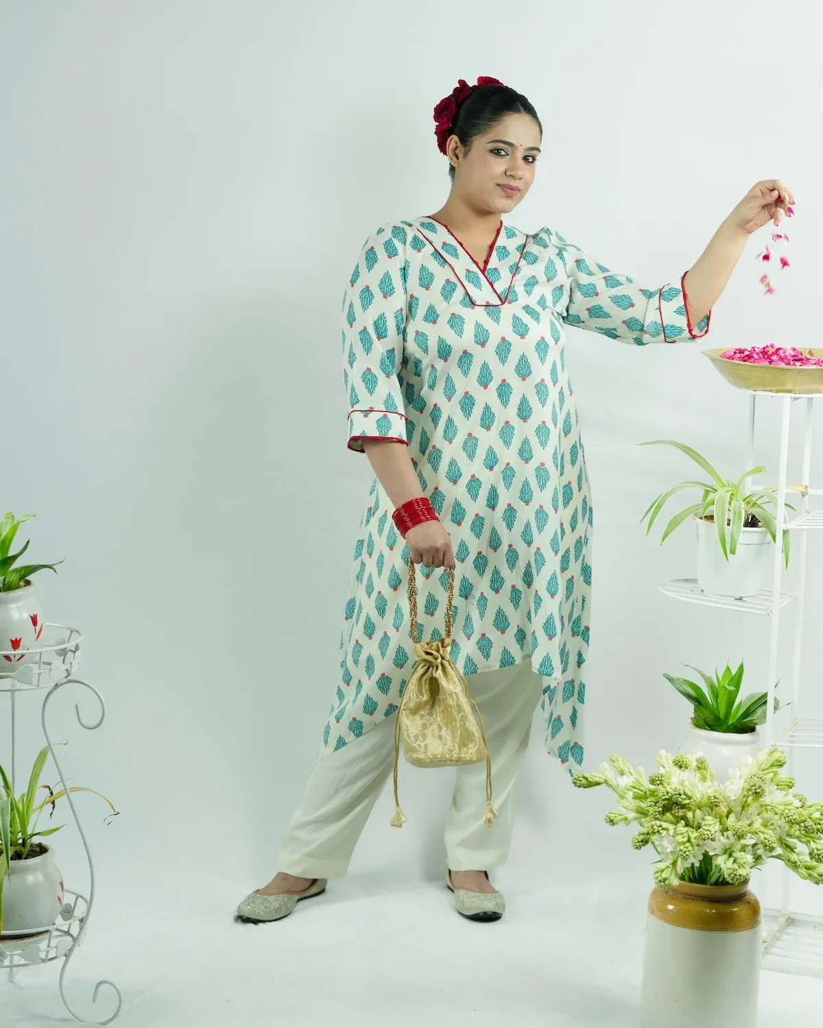NANDI KURTA SET